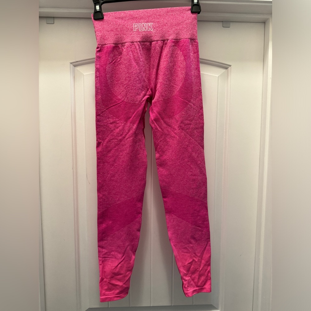 VS PINK seamless leggings